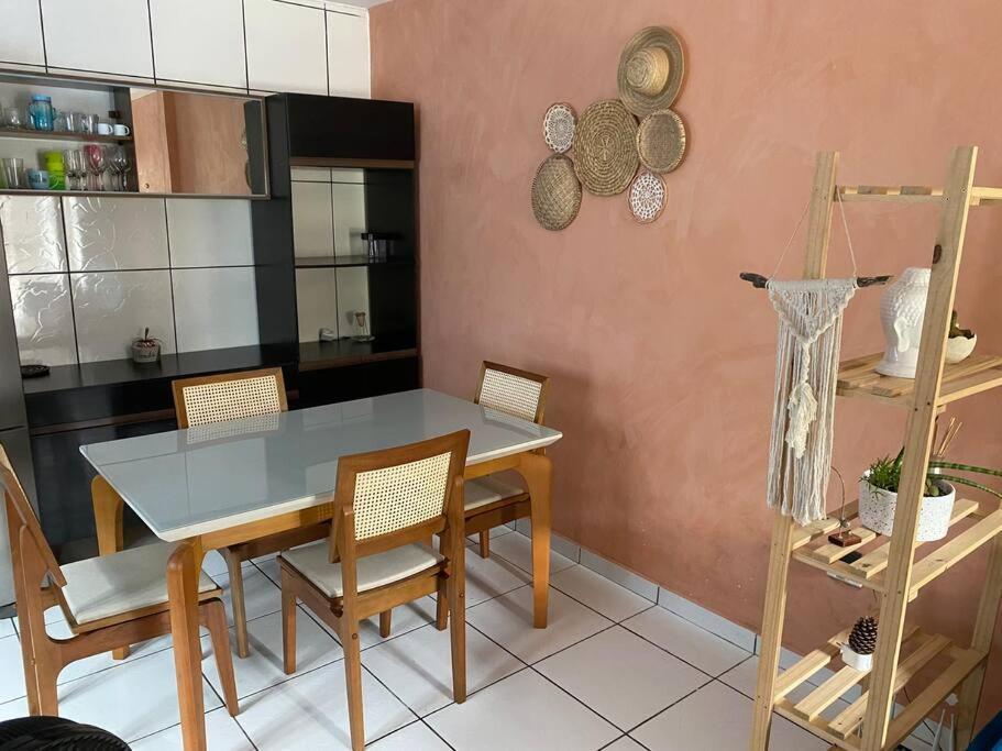 Casa Perto Da Praia Em อูบาตูบา ภายนอก รูปภาพ